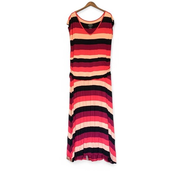 Torrid Super Soft Knit Maxi Stretch Dress Red Pink Black Stripe size 3 - Picture 1 of 6